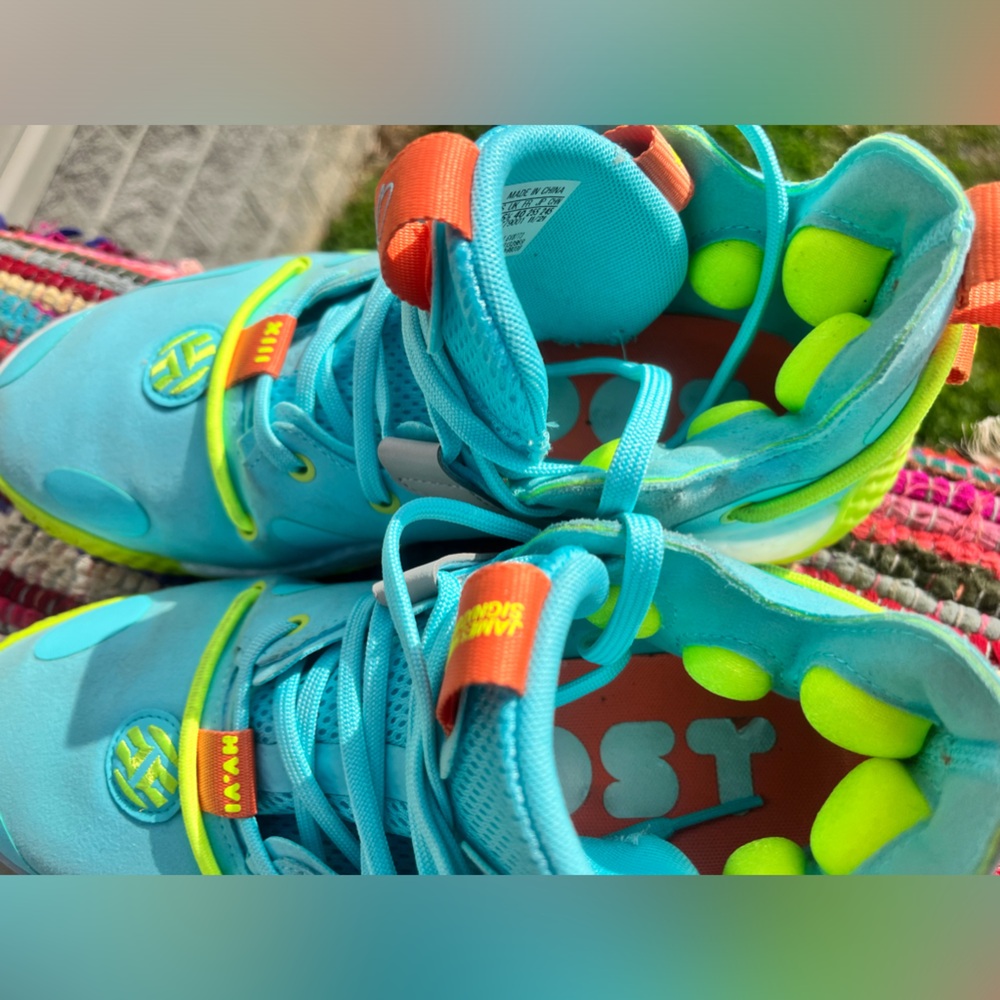 James Harden Signature Series Boost Basketball Sneakers by Adidas • size 7 - Picture 8 of 16